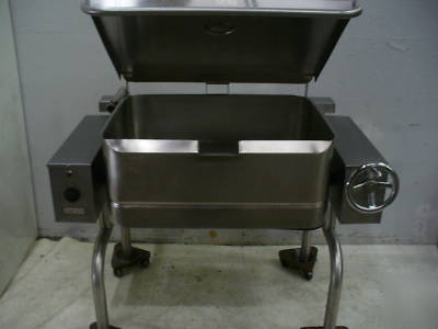 Used groen electric tilt skillet mdl fpc-3 30 gallon