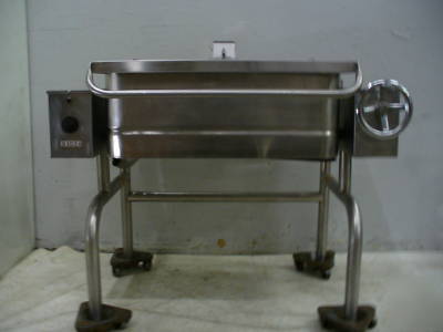 Used groen electric tilt skillet mdl fpc-3 30 gallon
