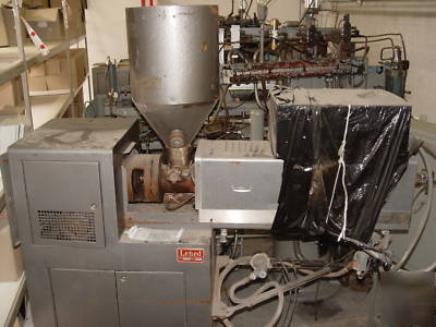 Vinyl pressing - 3 lened hydraulic vinyl presses 
