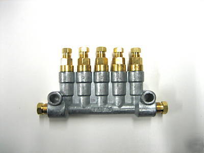 5 outlet piston distributor cab-5