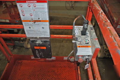 Skyjack sjiii 4626 26' electric scissor lift