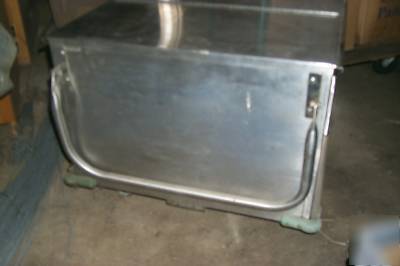 Holding food warmer oven transport cabinet cambro