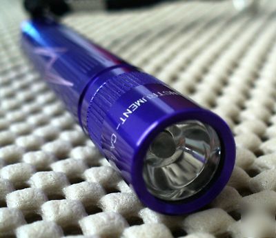 Lqqk combo pack 140 lumen led aa + led aaa minimags 