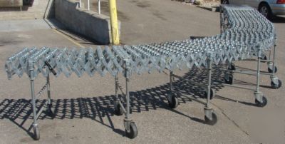 Nestaflex 375 skate wheel conveyor belt, 25' long