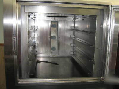 Oven/proofer combination by nu vu