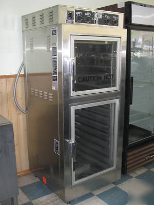 Oven/proofer combination by nu vu