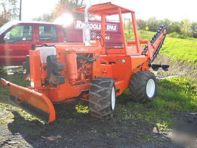 Ditch witch 4X4 trencher w plow 6 way dozer blade rock 