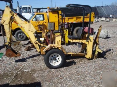 Dig it mini backhoe ~one owner ~ hydro drive 
